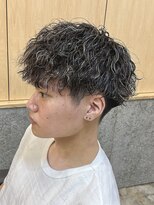 ニアウ 伊勢崎連取店(Niau)&nbsp;波巻きスパイラルパーマツイストスパイラルパーマシャドウパーマ