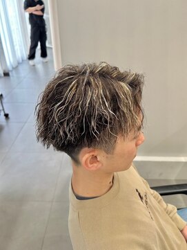 ネイバー 立川(Neighbor) メンズカット＋ツイストスパイラルパーマ＋メッシュ[立川駅]