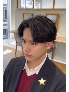 ビビット 大宮店(Vivid) 毛流れセンターパート/フェザーショート/ニュアンスパーマ