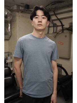 ノラ シブヤ(NORA) ニュアンスパーマカルマパーマ海外風パーマテーパーフェード