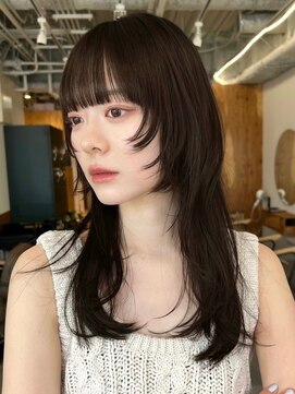 ノイカーム(noi Calm) 顔周りレイヤーカットくびれヘアミルクティーベージュカラー