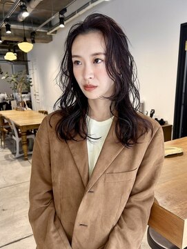 ダンボ(DUMBO) ＜sayaca＞ロングレイヤー  レイヤーパーマ  ロングパーマ