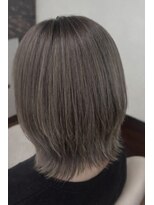アール ヘアーアンドメイク 妻田店(R Hair&Make)&nbsp;グレージュ×レイヤーボブ