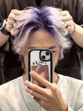 シャルムバイケンジ(Charm.by KENJE) メンズデザインカラールーツカラーホワイトセンターパート銀座