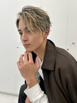 メンズサロン キング 梅田店(Men’s salon K!ng) メンズカット/ブリーチ/ニュアンスパーマ/メンズハイライト/眉毛