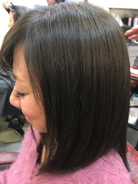 エスエムアールツー(SMR2) ☆落ち着いたくすみと艶に仕上がるフォギーブルージュ☆