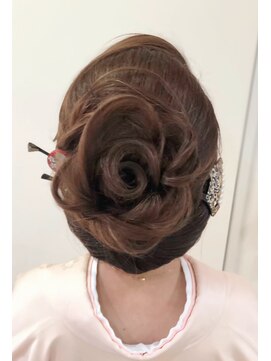 ブリエ(briller) TAKAKOstyle☆豪華バラ和髪 別途+300円