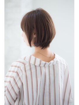 ジョエミバイアンアミ(joemi by Un ami) joemi新宿 大人のショートボブ 花野