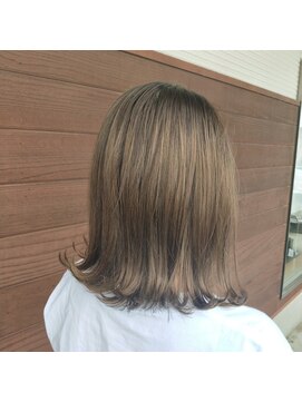 ヘアリゾートハピネス ツヤツヤ☆イルミナカラー