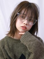 ライラ(Lyla)&nbsp;肩に当たってハネる　鎖骨ボブディ