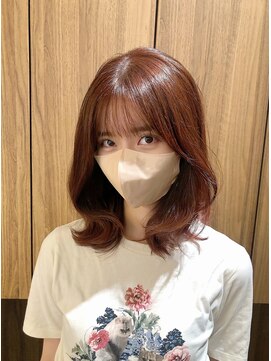 シャメル(Chamel) くびれレイヤースタイル◇シースルーバング◇ピンク◇オージュア