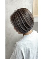 クララ(CLALA Ohashi)&nbsp;白髪改善ハイライトのベージュ系【古賀義大】