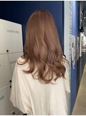 赤みのないベージュカラー