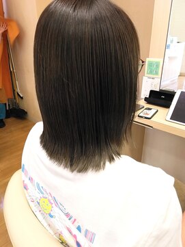 アメイジングヘアー 中沢店(AMAZING HAIR) オリーブベージュ/透明感/ミディアムストレート/髪質改善/抜け感