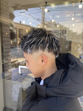 ステップス(Steps) メンズハイライト/メッシュ/スキンフェード