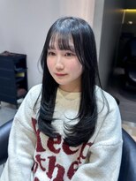 ロンドクロエ 横浜(Lond Chloe)&nbsp;ブルーブラック×レイヤーカット【横浜】