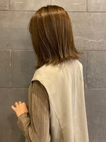 ディスコネクト(DISCO-N-NECT)&nbsp;外ハネボブ 切りっぱなしボブ ベージュカラー メルティーカラー