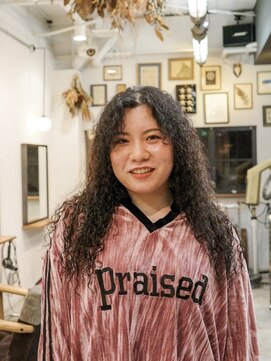 フローレア(Flow rare) ツイストスパイラルパーマ×レディースパーマ【増田虹輝】