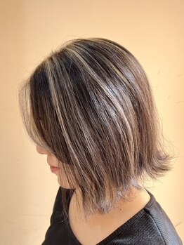 ラモードイワイ 中津川(La mode IWAI)の写真/【大人女性のお悩みに】白髪染めを使わない[ぼかし染め]やハイライトを組み込んだ立体的なカラーが人気♪