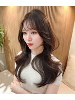 クム(kumu)&nbsp;レイヤーカット /縮毛矯正/前髪/顔周り/名古屋/栄/韓国サロン