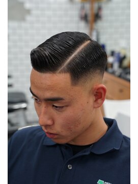 サイドパート　side part