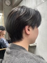 ブルニール 中崎町(BLEUNIR)&nbsp;センターパート　韓国ヘア　ニュアンスパーマ