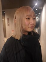 カシ 中目黒(CASI)&nbsp;ハイトーン/ブリーチ/ベージュ/レイヤーボブ/ウルフ