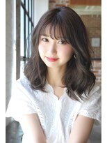 チョビー(Chobii)&nbsp;【chobii表参道】大人可愛い/グレージュロング/ラフウェーブ