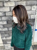 ライズ バイ レボ 柏店(RISE by REVO)&nbsp;ボブ/カーキグレージュ/大人かわいい/フェザーバング