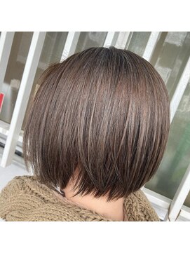 トッコ(TOCCO) ショートボブ