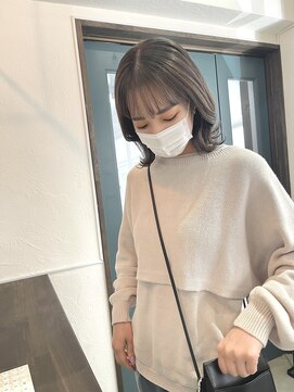 ユエ(Yue) Greige