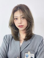 アイティーバイアルバム 松戸店(IT by ALBUM)&nbsp;オリーブレイヤー_斜めバンググレージュカラー_ba456791