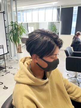 メンズサロン キング 高槻店(Men’s salon K!ng) 波巻きツイストスパイラルパーマ/フェザーパーマ/眉毛/メンズ