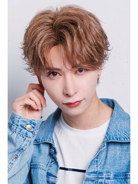 コア 新宿(CORE) エアリーフェザー