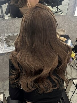 アイリス 天文館店(AIRIS) ミルクティーベージュ