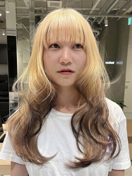 テクネ 天神大名(techne) 天神大名レイヤーカット大人レイヤーくびれヘアロング今泉