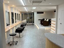 ミーナ(Mina)の雰囲気（髪質やライフスタイルに合わせた”あなたらしさ”を提案します♪）