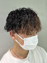 フィフス 天神大名(fifth)&nbsp;ツイストスパイラルパーマ刈り上げツーブロックメンズパーマ