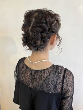 ムード マグ レーベル 南松本(MOOD Mag Label) 結婚式パーティーゆるふわ編み込みシニヨン大人美人ヘアセット