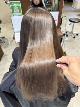 リー ヴィータ 上新庄(Lee Vita) 髪質改善ダブルカラーブリーチ 20代/30代