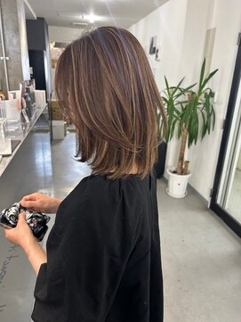 キング 枚方店(K!ng) 縮毛矯正髪質改善ハイライトレイヤーカット枚方美容室エクステ