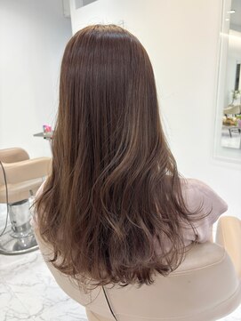 リゼル ユア 渋谷(RISEL YUA) ブリーチなしシナモンベージュカラーのロングヘア