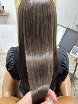 アンジュール(UNJOUR.) 艶髪カラー　30代40代50代