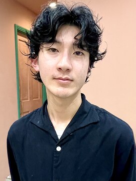 イギー(igggy) メンズパーマ センターパート スパイラルパーマ メンズカット