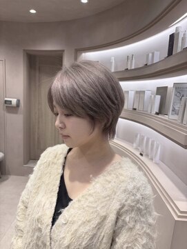 エレノア 静岡店(Eleanor) 【八重津】柔らか透明感ショート×ホワイトベージュ