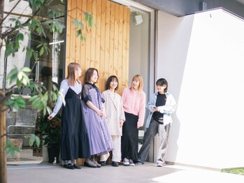 ピズム(PISM)の写真/【東銀座駅徒歩30秒】女性目線で似合わせ提案◎整体ヘッドスパ×透明感カラーの新感覚サロン      