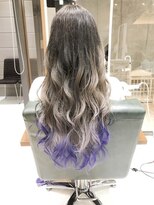 デイズ(days)&nbsp;☆アッシュグレーグラデーションカラーに毛先ブルーバイオレット