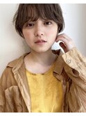【柔らかな雰囲気に！】マッシュショート×ベージュカラー
