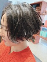 ロワ(Rowa) 緩巻き前下がりショートボブ