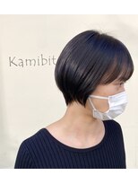 カミビト マヴィー(kamibito mavie)&nbsp;ブルーブラック/似合わせショート/20代、30代人気/小顔/ひし形